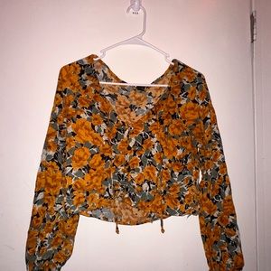 WILD FABLE DRESS SHIRT SIZE M